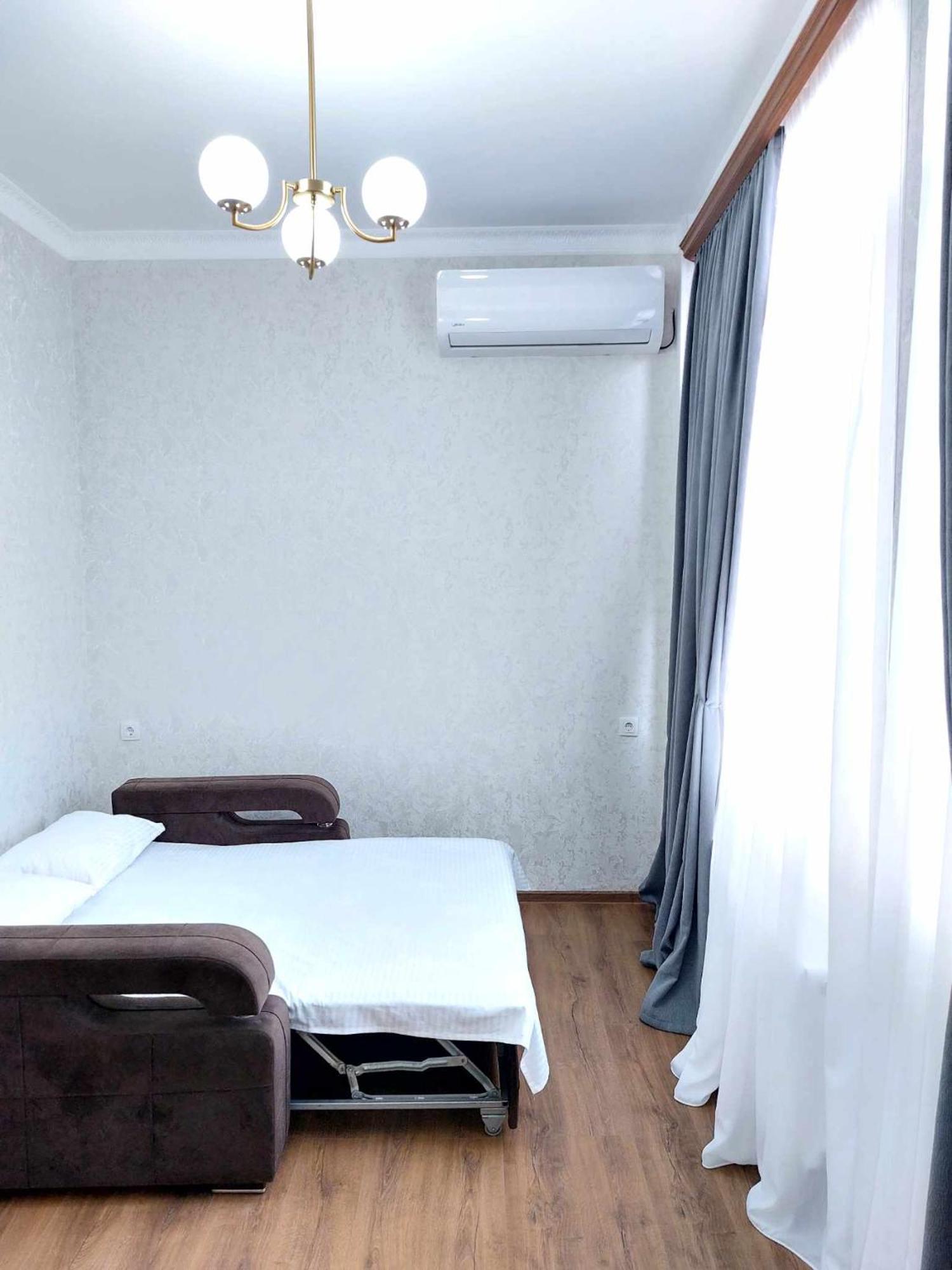 Inga's Apartment Tbilisi Bagian luar foto